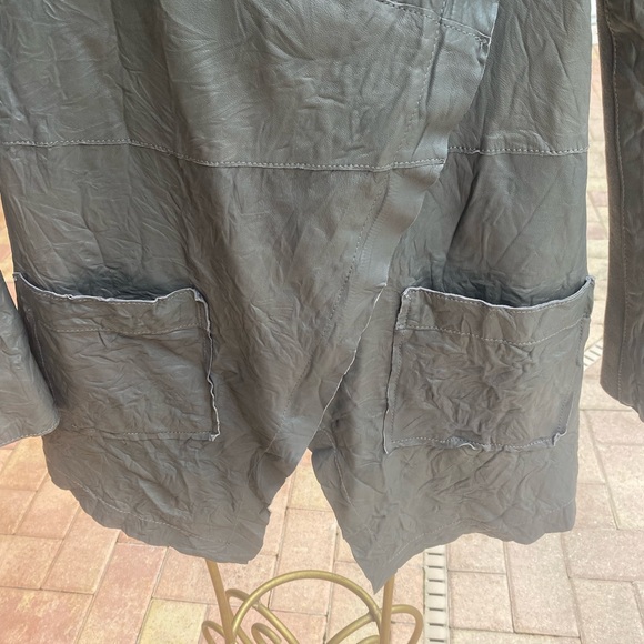 Cigno Nero distressed leather gray jacket - Picture 2 of 9